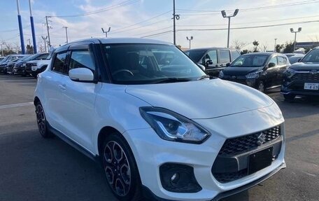 Suzuki Swift V, 2023 год, 1 044 000 рублей, 3 фотография