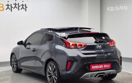 Hyundai Veloster II, 2018 год, 1 576 000 рублей, 3 фотография