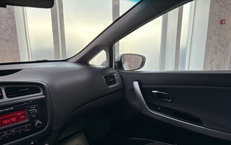 KIA cee'd III, 2012 год, 1 165 000 рублей, 27 фотография