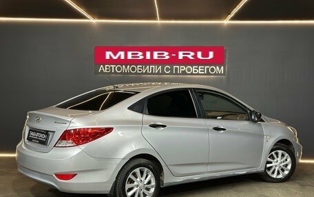 Hyundai Solaris II рестайлинг, 2012 год, 635 000 рублей, 4 фотография