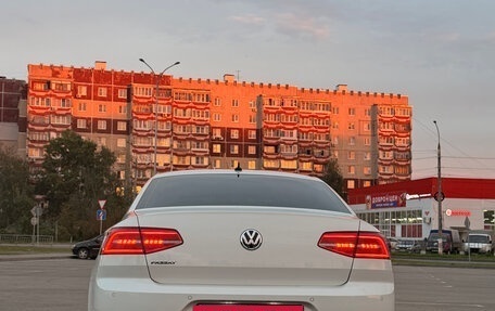 Volkswagen Passat B8 рестайлинг, 2018 год, 2 350 000 рублей, 5 фотография