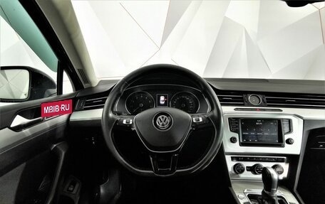 Volkswagen Passat B8 рестайлинг, 2016 год, 1 265 650 рублей, 19 фотография