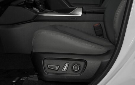 Toyota RAV4, 2026 год, 4 580 000 рублей, 18 фотография
