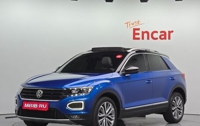 Volkswagen T-Roc I, 2021 год, 2 140 000 рублей, 1 фотография