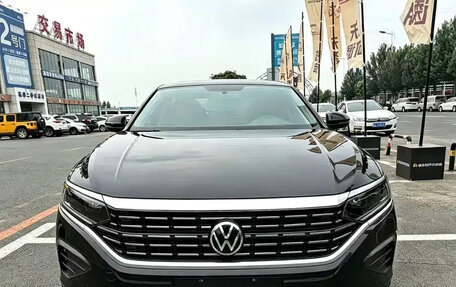 Volkswagen Passat B8 рестайлинг, 2023 год, 1 950 600 рублей, 2 фотография