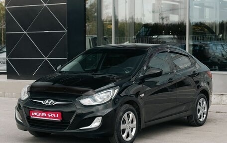 Hyundai Solaris II рестайлинг, 2011 год, 780 000 рублей, 1 фотография