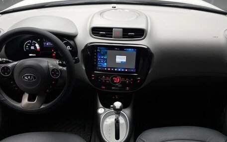 KIA Soul EV I, 2018 год, 1 050 001 рублей, 6 фотография