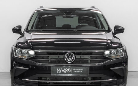 Volkswagen Tiguan II, 2021 год, 3 150 000 рублей, 3 фотография