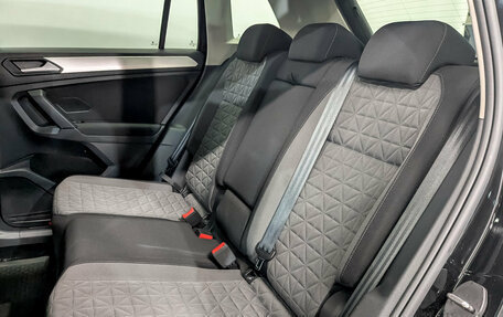Volkswagen Tiguan II, 2021 год, 3 150 000 рублей, 13 фотография