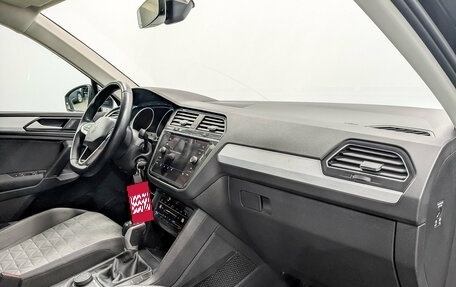 Volkswagen Tiguan II, 2021 год, 3 150 000 рублей, 12 фотография