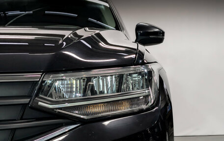 Volkswagen Tiguan II, 2021 год, 3 150 000 рублей, 19 фотография