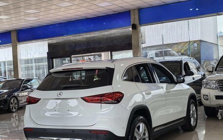 Mercedes-Benz GLA, 2022 год, 2 680 000 рублей, 4 фотография