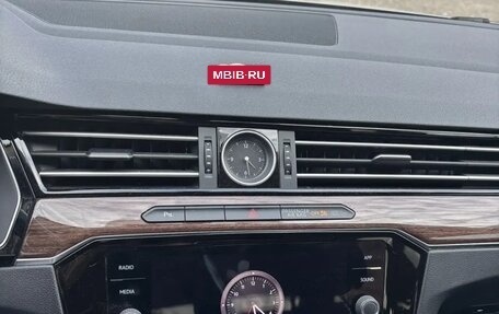 Volkswagen Passat B8 рестайлинг, 2019 год, 2 700 000 рублей, 6 фотография