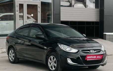 Hyundai Solaris II рестайлинг, 2011 год, 780 000 рублей, 3 фотография