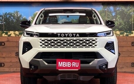 Toyota Hilux, 2026 год, 6 000 000 рублей, 4 фотография