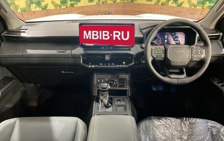 Toyota Hilux, 2026 год, 6 000 000 рублей, 23 фотография