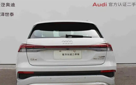 Audi Q4 e-tron, 2024 год, 4 020 000 рублей, 5 фотография