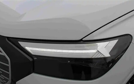 Audi Q4 e-tron, 2024 год, 4 020 000 рублей, 8 фотография
