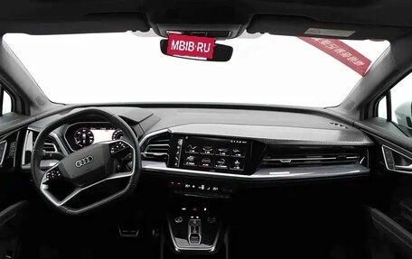 Audi Q4 e-tron, 2024 год, 4 020 000 рублей, 6 фотография