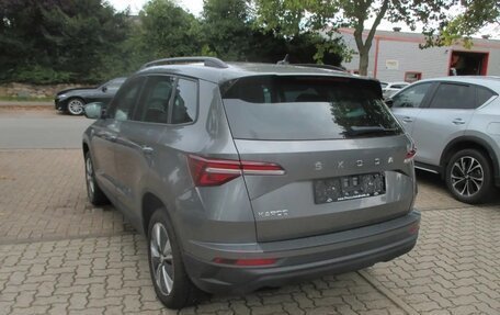 Skoda Karoq I, 2023 год, 2 870 000 рублей, 8 фотография