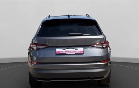 Skoda Kodiaq I, 2023 год, 3 470 000 рублей, 4 фотография