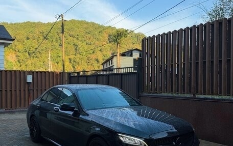 Mercedes-Benz C-Класс, 2019 год, 2 700 000 рублей, 4 фотография