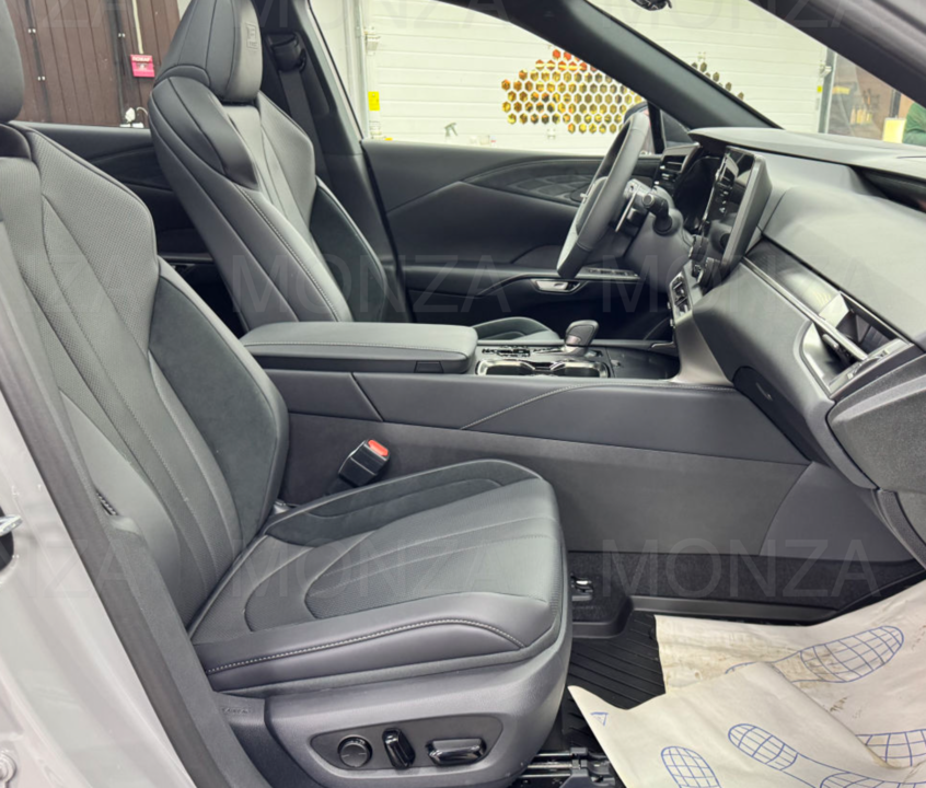 Lexus RX IV рестайлинг, 2026 год, 12 650 000 рублей, 8 фотография