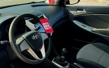 Hyundai Solaris II рестайлинг, 2014 год, 760 000 рублей, 6 фотография