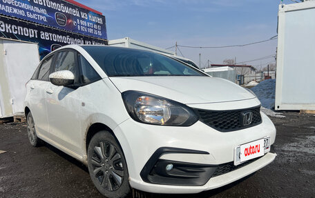 Honda Fit, 2021 год, 1 330 000 рублей, 3 фотография