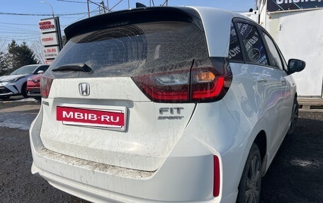 Honda Fit, 2021 год, 1 330 000 рублей, 9 фотография