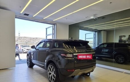 Land Rover Range Rover Evoque I, 2017 год, 2 070 000 рублей, 7 фотография