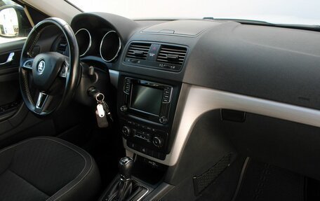 Skoda Yeti I рестайлинг, 2016 год, 1 479 000 рублей, 8 фотография