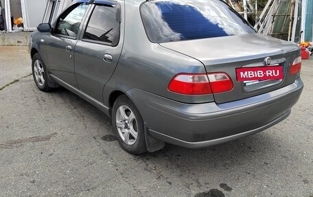 Fiat Albea I рестайлинг, 2011 год, 350 000 рублей, 4 фотография
