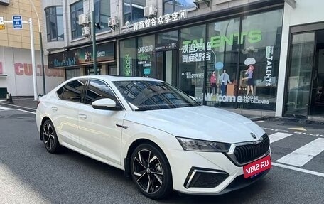 Skoda Octavia IV, 2023 год, 1 650 000 рублей, 3 фотография