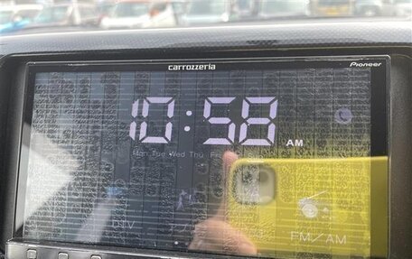 Toyota Wish II, 2017 год, 1 177 000 рублей, 12 фотография