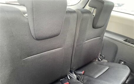 Toyota Wish II, 2017 год, 1 177 000 рублей, 15 фотография