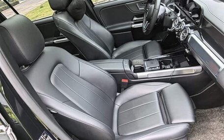 Mercedes-Benz GLB, 2023 год, 2 250 333 рублей, 10 фотография