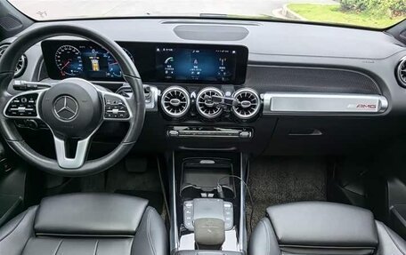 Mercedes-Benz GLB, 2023 год, 2 250 333 рублей, 7 фотография