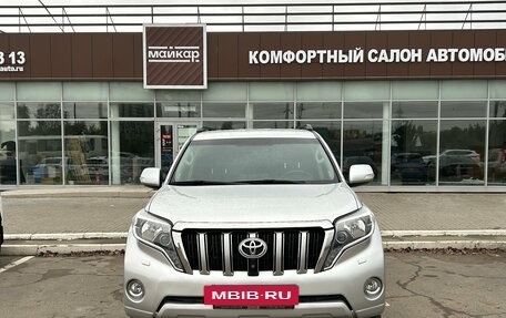 Toyota Land Cruiser Prado 150 рестайлинг 2, 2015 год, 3 750 000 рублей, 2 фотография