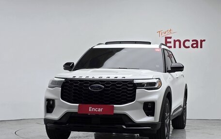 Ford Explorer VI, 2024 год, 7 180 000 рублей, 3 фотография
