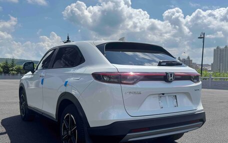 Honda Vezel, 2023 год, 2 090 000 рублей, 4 фотография