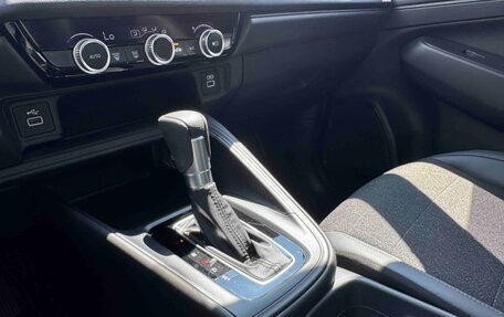 Honda Vezel, 2023 год, 2 090 000 рублей, 13 фотография