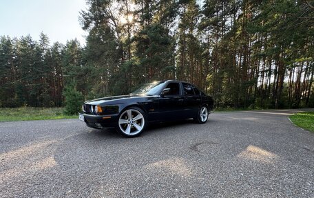 BMW 5 серия, 1992 год, 330 000 рублей, 8 фотография