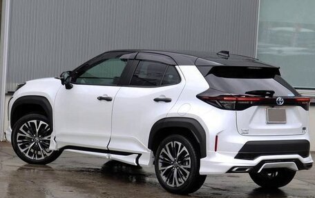 Toyota Yaris Cross, 2023 год, 1 445 000 рублей, 8 фотография