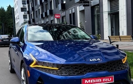 KIA K5, 2021 год, 2 220 000 рублей, 1 фотография