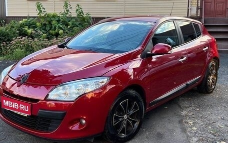Renault Megane III, 2011 год, 930 000 рублей, 1 фотография