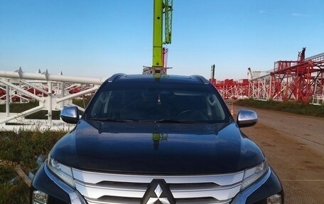 Mitsubishi Pajero Sport III рестайлинг, 2022 год, 3 650 000 рублей, 6 фотография