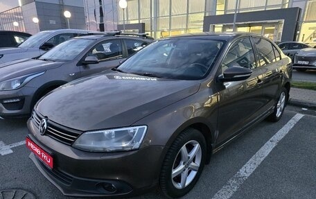 Volkswagen Jetta VI, 2012 год, 999 000 рублей, 1 фотография
