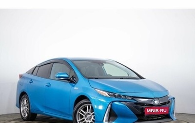 Toyota Prius IV XW50, 2019 год, 2 999 000 рублей, 1 фотография