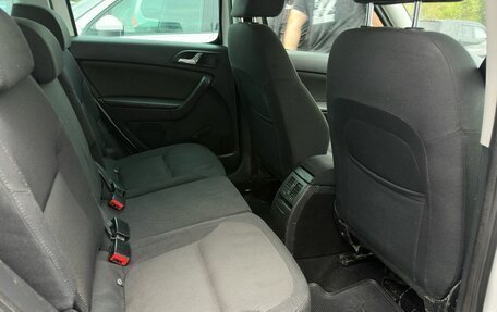 Skoda Yeti I рестайлинг, 2011 год, 730 000 рублей, 22 фотография